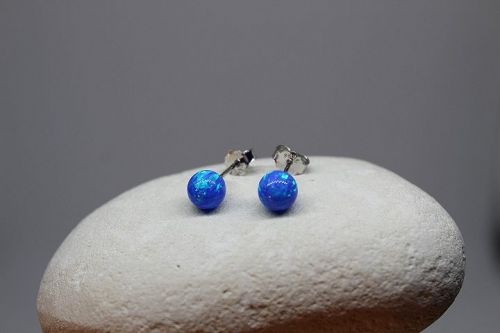 Stříbrné náušnice kulička - opál modrý 6mm na puzetu