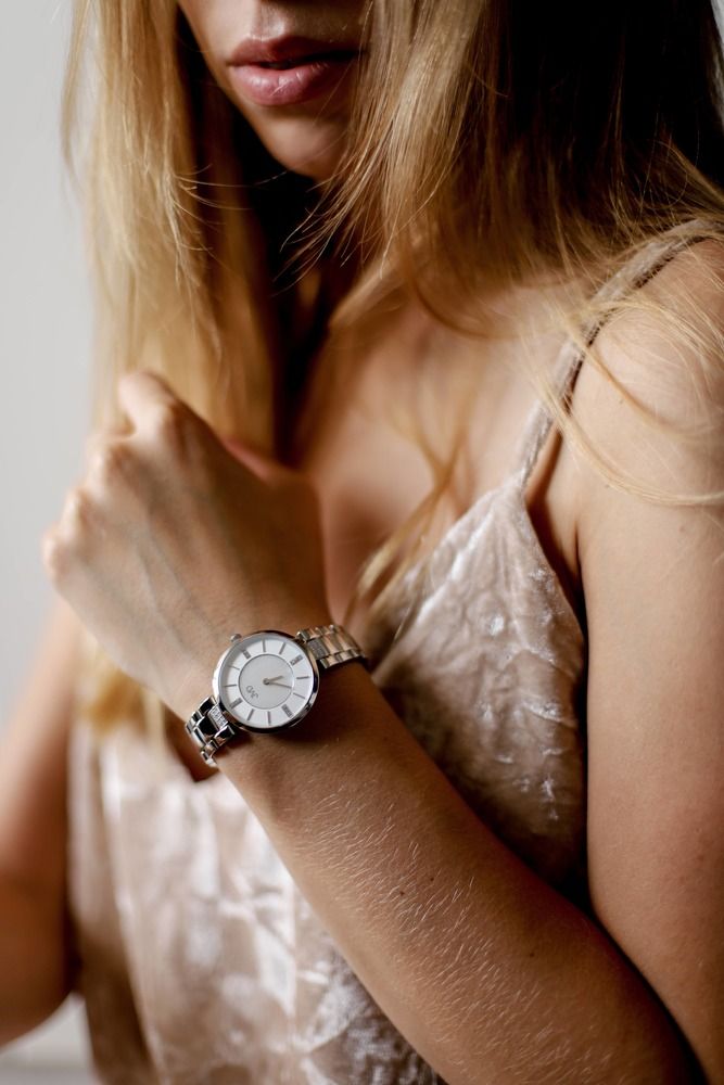 Náramkové hodinky JVD JG1018.1