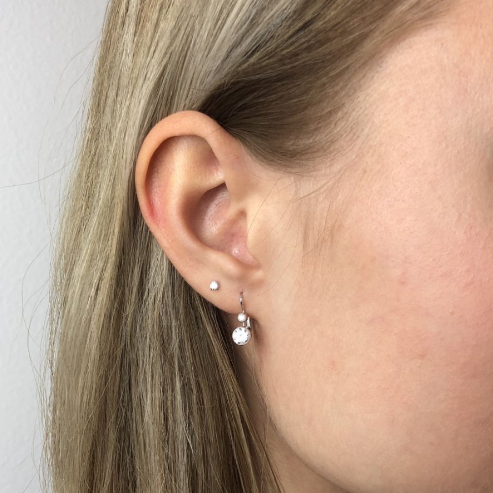 Stříbrné náušnice s dvěma zirkony "Lucky"