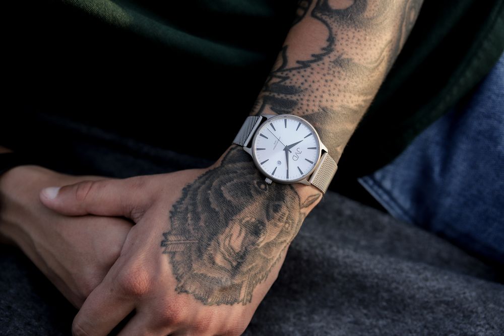 Náramkové hodinky JVD J2023.3