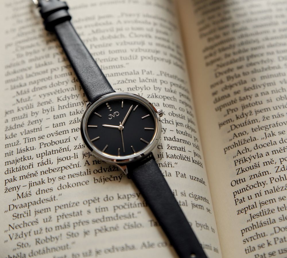 Náramkové hodinky JVD JZ201.1