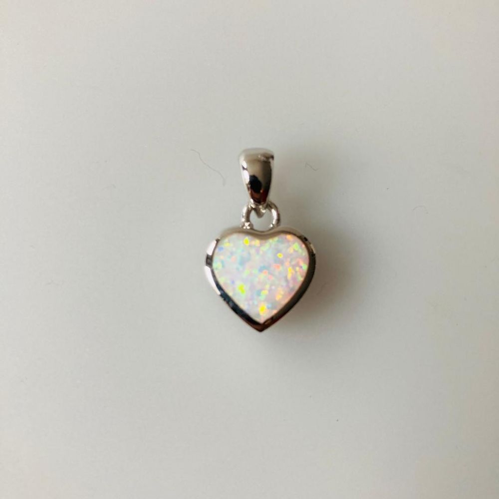 Přívěsek s opálem MARVEL113