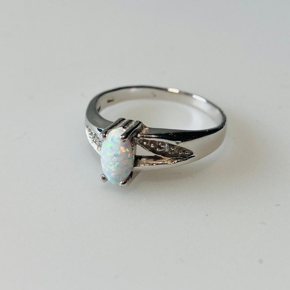 Prsten s opálem MARVEL202