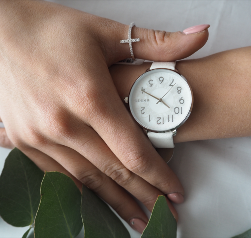 Stříbrný prsten MINET KŘÍŽEK s bílými zirkony vel. 50